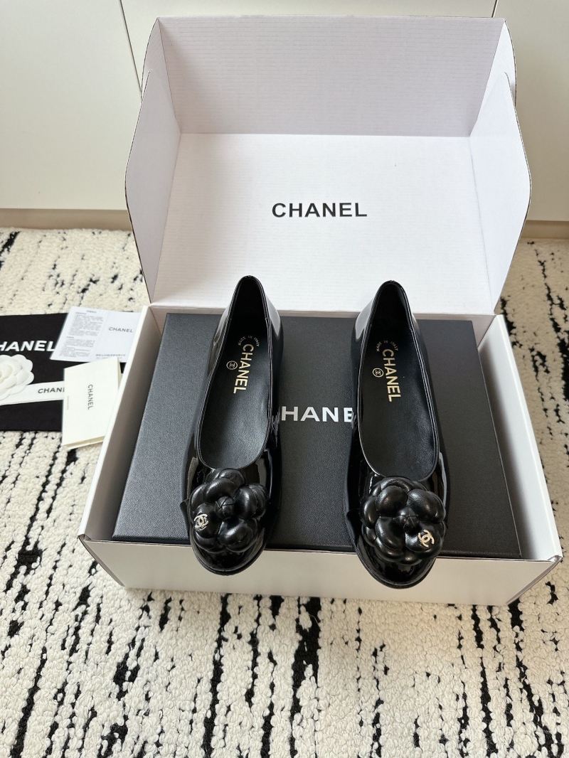 Ch**el flat shoes